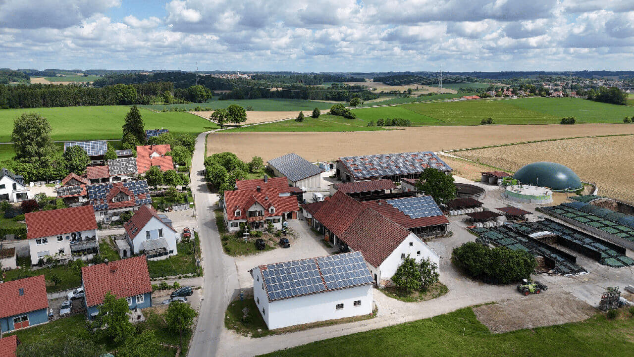 Top ESS for Solar‑Powered Agricultural Applications.jpg